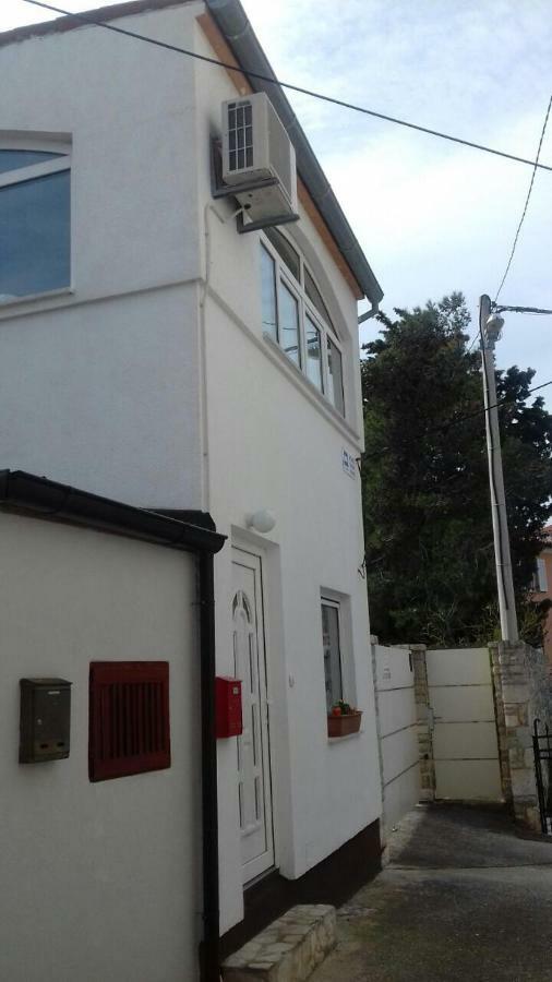 Apartment Senada Premantura Bagian luar foto